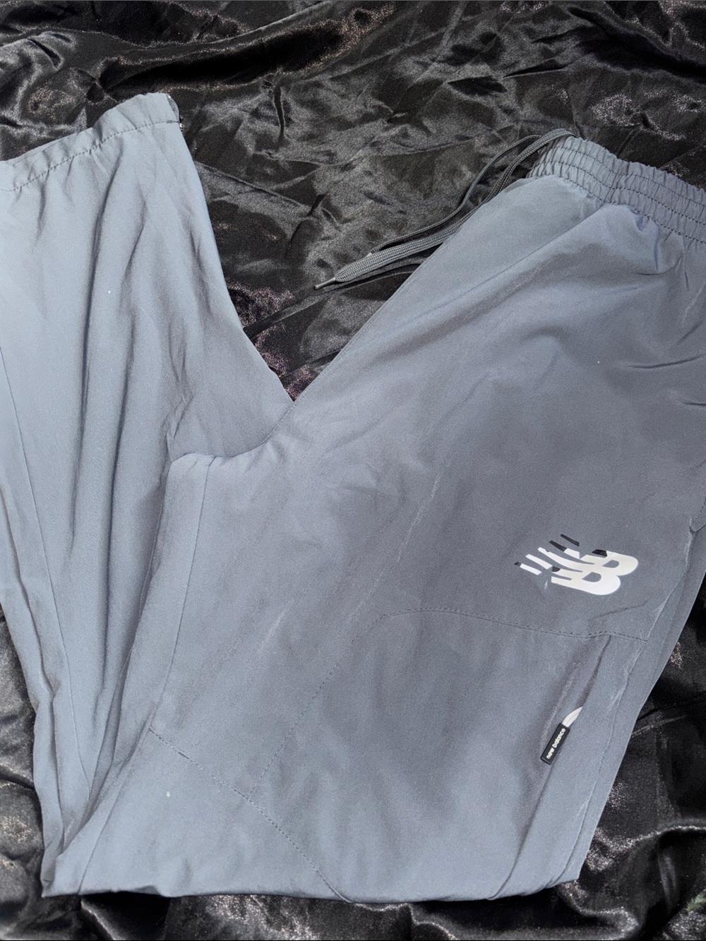 New Balance Men's Charcoal Gray Athletic Joggers Size L